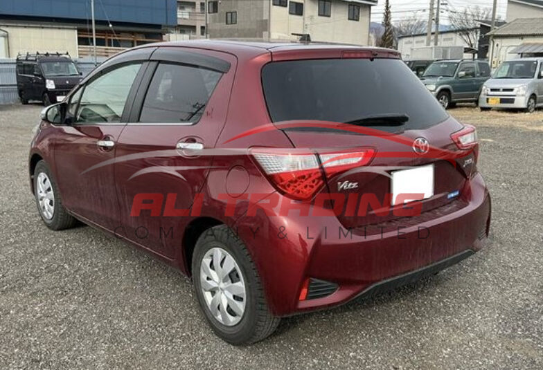 Toyota Vitz – Jeweler