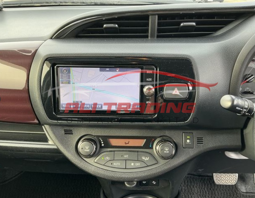 Toyota Vitz – Jeweler