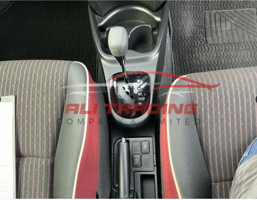 Toyota Vitz – Jeweler