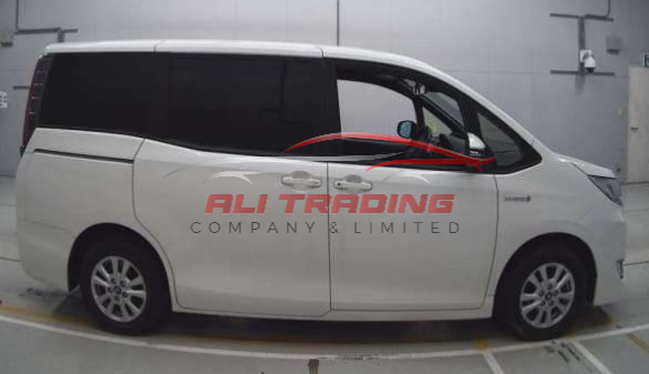 Toyota Noah G