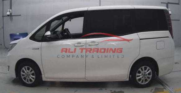 Toyota Noah G