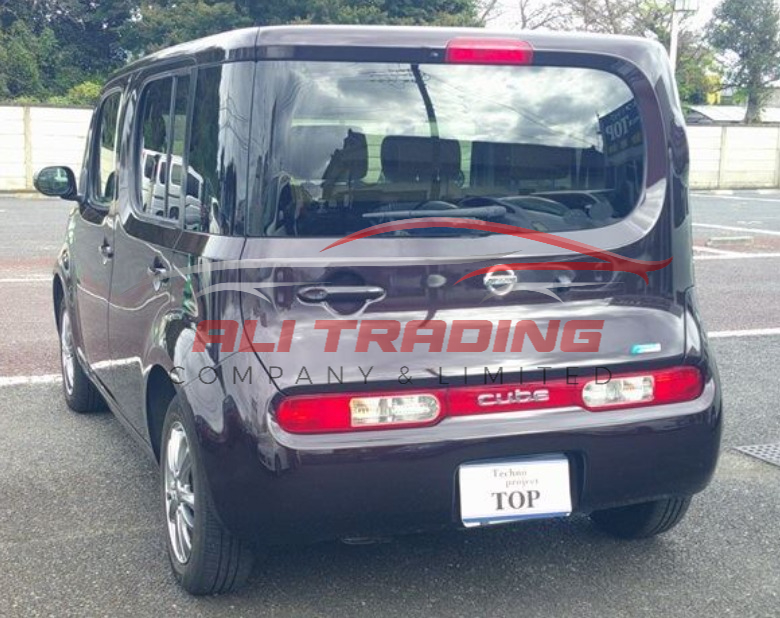 Nissan Cube 15X V Selection Vintage Camel Interior