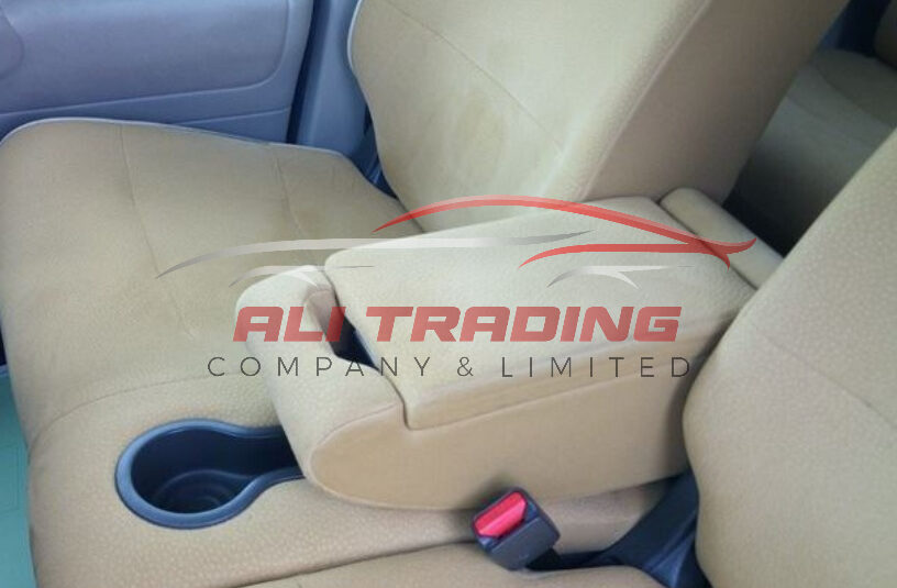 Nissan Cube 15X V Selection Vintage Camel Interior