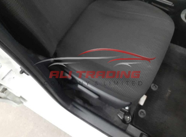 Toyota Vitz F