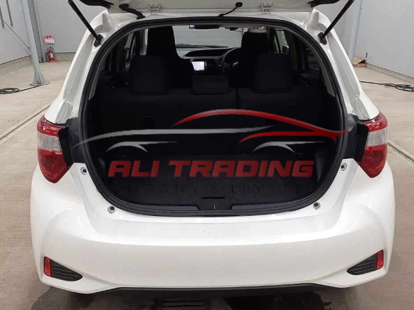Toyota Vitz F