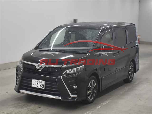 Toyota Voxy ZS