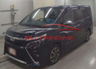 Toyota Voxy ZS