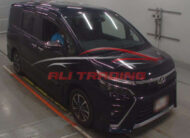 Toyota Voxy ZS