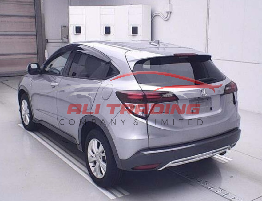 Honda Vezel Hybrid – X Honda Sensing Package