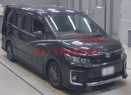 Toyota Voxy ZS