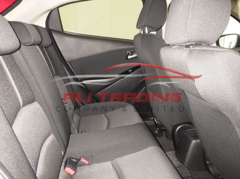 Mazda Demio 13S Touring