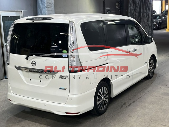 Nissan Serena Highway Star-V Selection