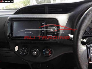 Toyota Vitz – F