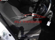 Toyota Vitz – F