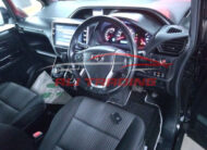 Toyota Voxy ZS