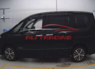Nissan Serena H Star V Selection + Safety SHV