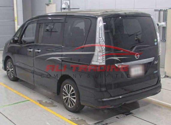 Nissan Serena H Star V Selection + Safety SHV