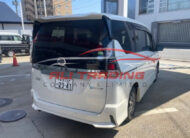 Nissan Serena e-Power Highway Star V