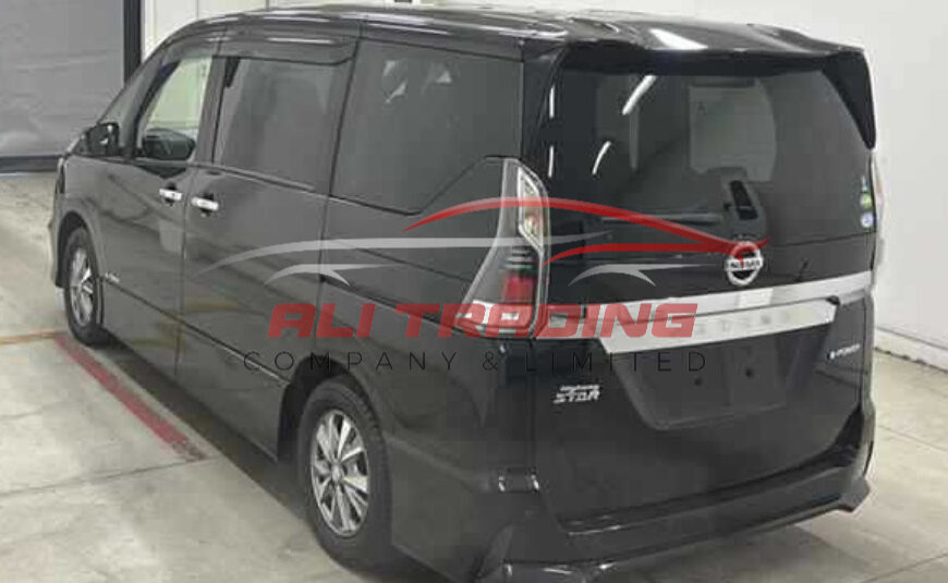 Nissan Serena e-Power Highway Star V