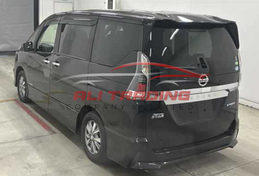 Nissan Serena e-Power Highway Star V