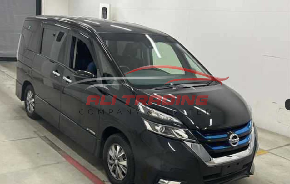 Nissan Serena e-Power Highway Star V