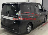 Nissan Serena e-Power Highway Star V