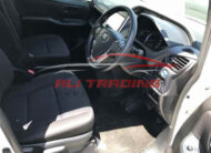 Toyota Noah Hybrid X