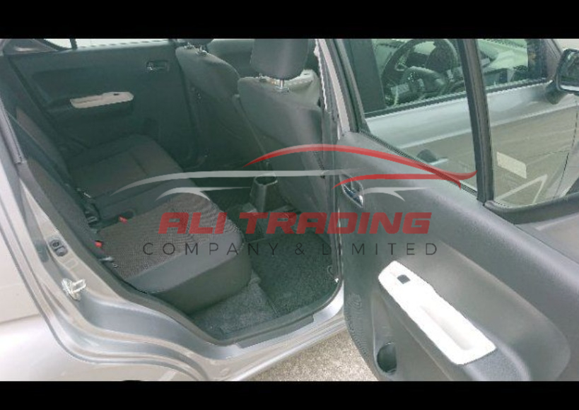 Suzuki Ignis Hybrid MX