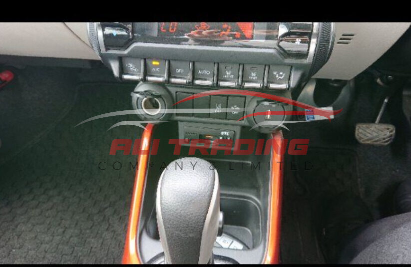 Suzuki Ignis Hybrid MX