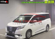 Toyota Noah Hybrid G