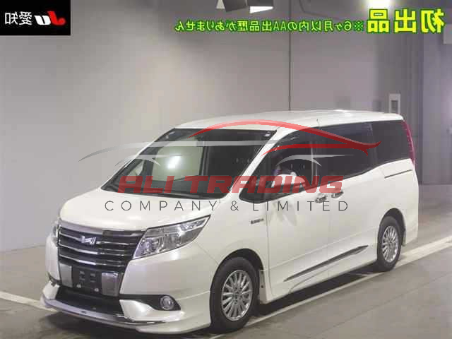 Toyota Noah Hybrid G
