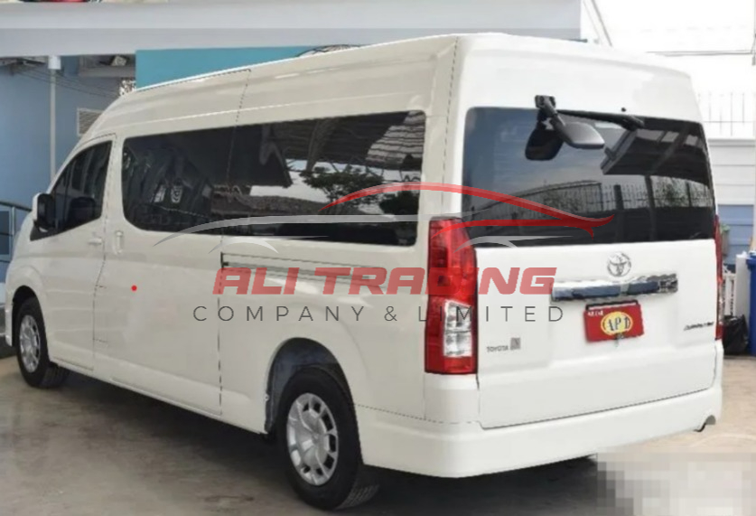 Toyota Hiace Commuter