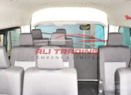 Toyota Hiace Commuter