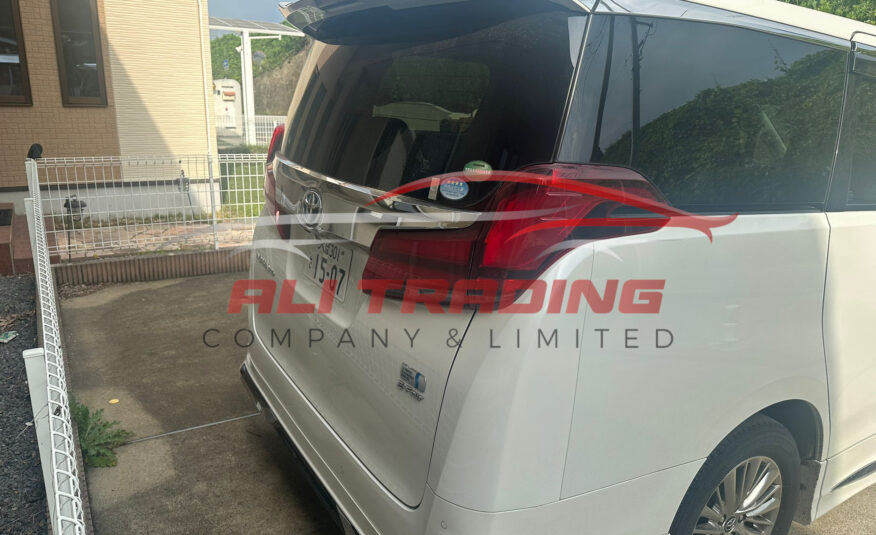 Toyota Alphard Hybrid S Type Gold