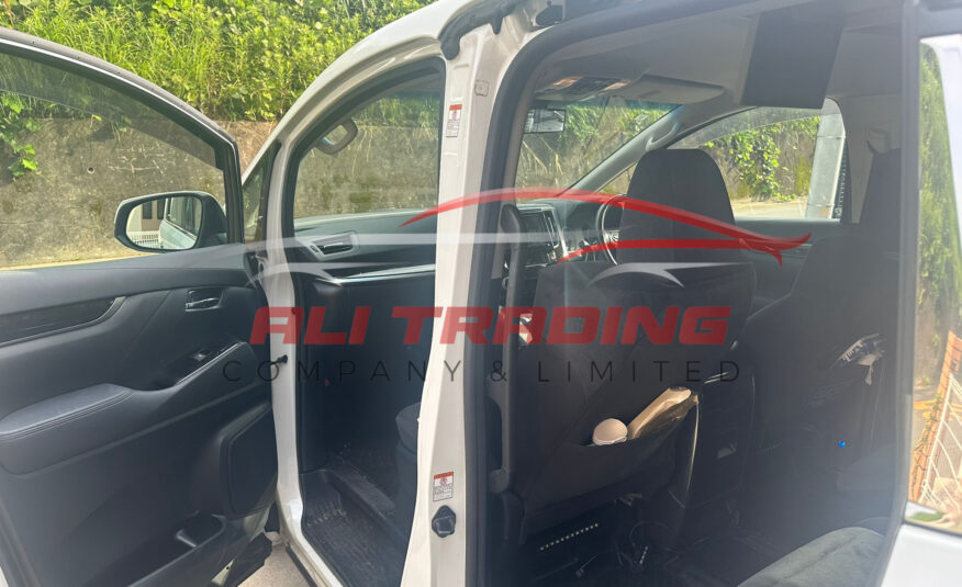 Toyota Alphard Hybrid S Type Gold