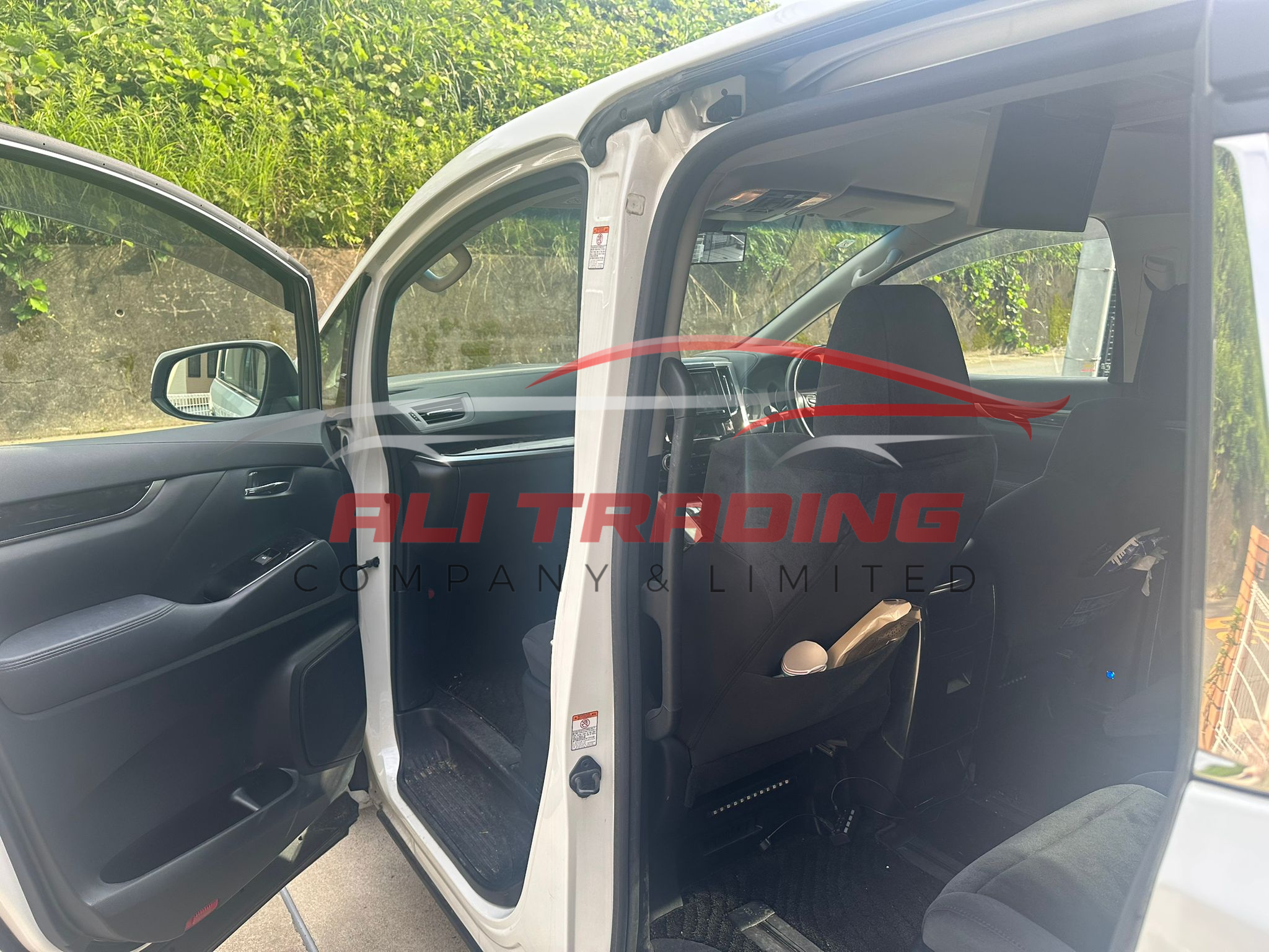 Toyota Alphard Hybrid S Type Gold