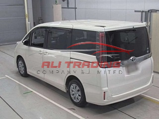 Toyota Noah X