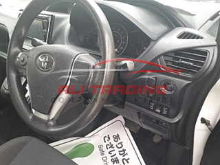 Toyota Noah X