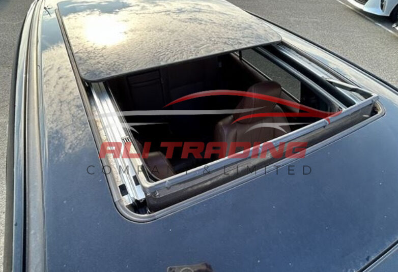 Toyota Harrier – Premium
