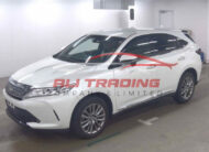 Toyota Harrier Premium