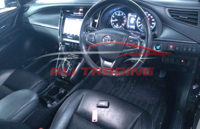 Toyota Harrier – Premium Style Noir
