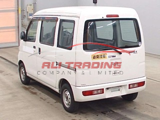 Daihatsu Hijet Cargo – DX 4WD