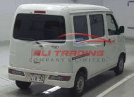 Daihatsu Hijet Cargo – 4WD