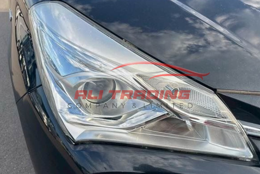 Toyota Vitz Hybrid F