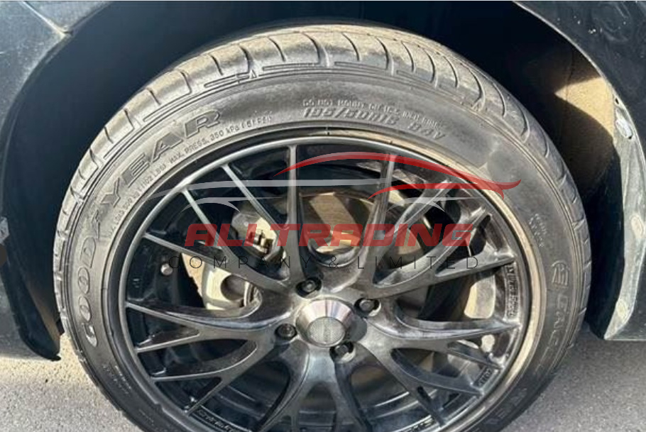 Toyota Vitz Hybrid F