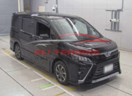 Toyota Voxy ZS
