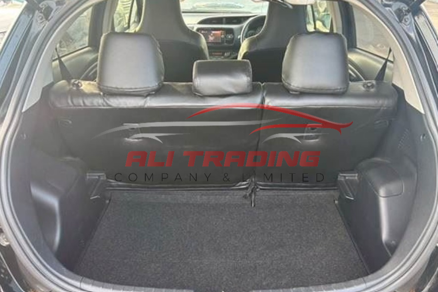 Toyota Vitz Hybrid F