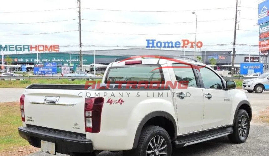Isuzu D-Max 3.0 Cab-4 Vcross Max Z-Prestige 4WD Pickup