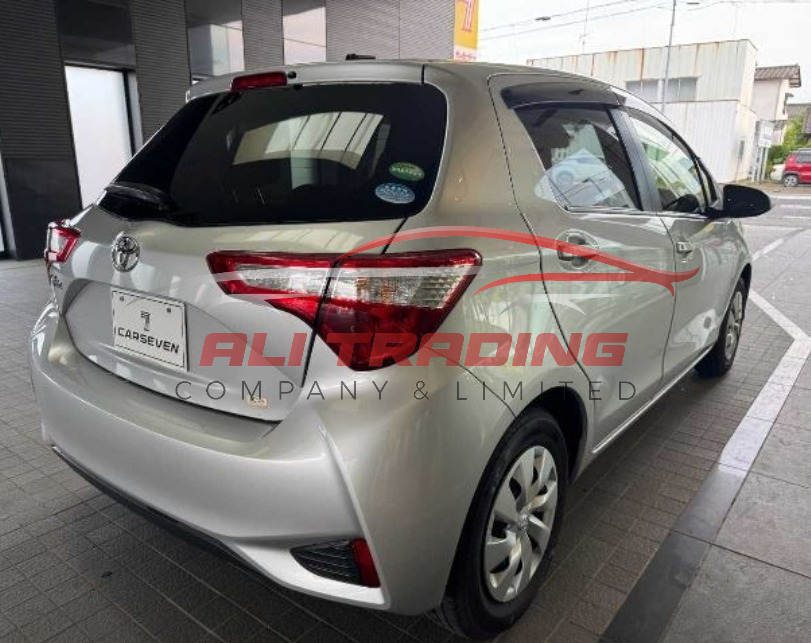 Toyota Vitz F