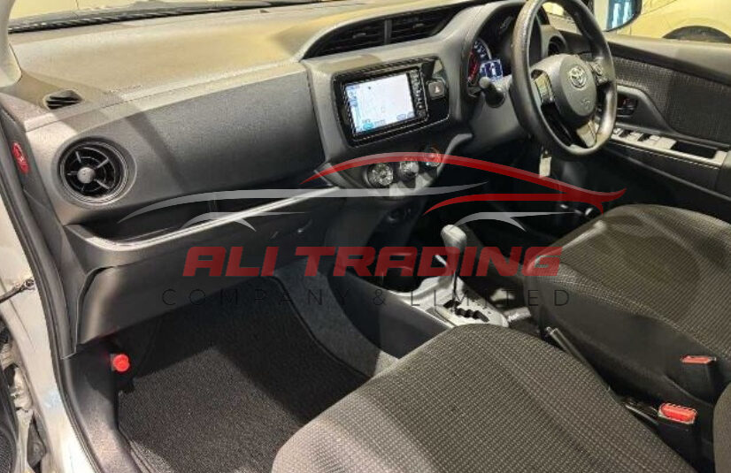 Toyota Vitz F